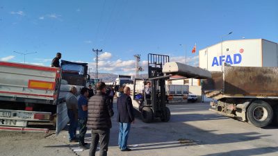 Köylerin sıvat ihtiyacını DAP İdaresi’nden sağlanan kaynakla karşılıyor. 