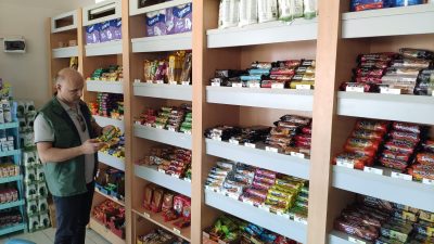 Erzincan’da eğitim ve öğretim yılının başlamasının ardından okul kantinlerine sıkı