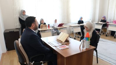 Erzincan İl Müftüsü İsmail Fakirullahoğlu, Süreyya Hanım Kız Kur'an Kursu'nu