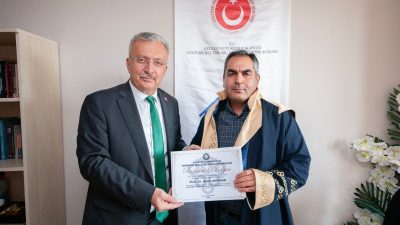 Erzincan Binali Yıldırım Üniversitesi Rektörü Prof. Dr. Akın Levent, Eğitim