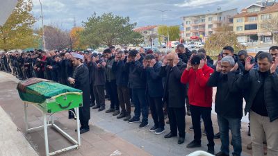 Erzincan’da Anadolu Ajansı muhabiri olarak görev yapan gazeteci Kemal Özdemir’in