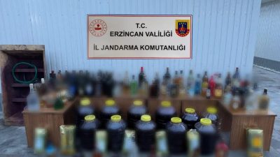 Erzincan İl Jandarma Komutanlığı ekipleri sahte-kaçak alkollü içkiye yönelik eş