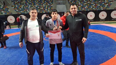 Erzincanlı Sporcu Türkiye İkincisi Oldu Erzincanlı sporcu Eyüp Ensar Yıldırım,