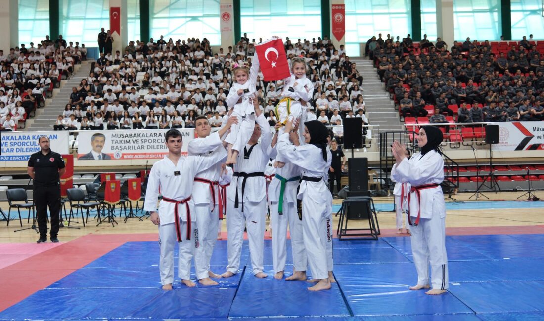 19 Mayıs Atatürk’ü Anma, Gençlik ve Spor Bayramı, kentimizde büyük