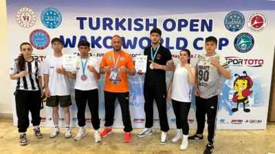 Erzincanlı kick boks sporcuları Antalya’da düzenlenen Dünya Kupası’ndan 3 madalya