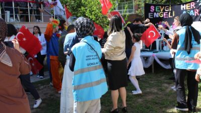 Erzincan Gençlik ve Spor İl Müdürlüğü Erzincan Öğrenci Yurdu gönüllüleri,