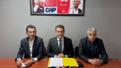 CHP Erzincan Milletvekili Mustafa Sarıgül, CHP Erzincan İl Başkanlığında bir