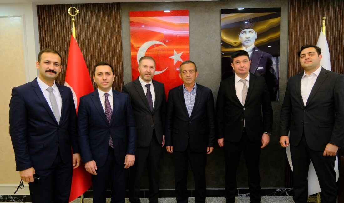 Erzincan Ticaret ve Sanayi Odası’nda düzenlenen “Azerbaycan’da Yatırım ve İş