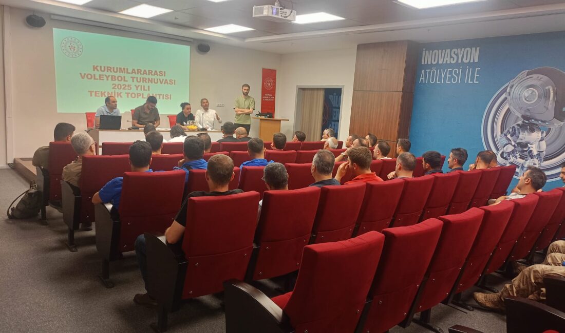 Erzincan Gençlik ve Spor İl Müdürlüğü koordinesinde düzenlenen Kurumlar Arası