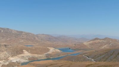 Turnaçayırı Barajı Erzincan’ın Çayırlı ilçesinde Balıklı Çayı üzerinde kurulan ve