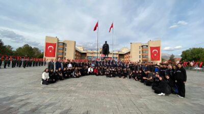 29 Ekim Cumhuriyet Bayramı kutlama programları kapsamında, Cumhuriyetimizin Kuruluşunun 102.