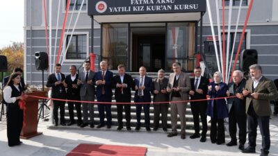 Erzincan’ın Kavakyolu Mahallesi’nde hayırsever iş insanı Mehmet Ali Aksu ve