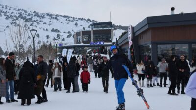 Ergan Dağı Kayak Merkezi, hafta sonunda sezonun en yoğun günlerinden