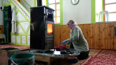 Erzincan’ın Sabırlı Köyü’nde bulunan Sabırlı Köy Camii, Ramazan ayı öncesinde