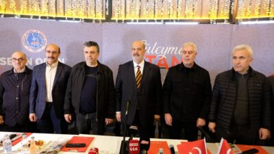 Erzincan’da iş dünyasının önemli isimlerini bir araya getiren toplantıda, Erzincan