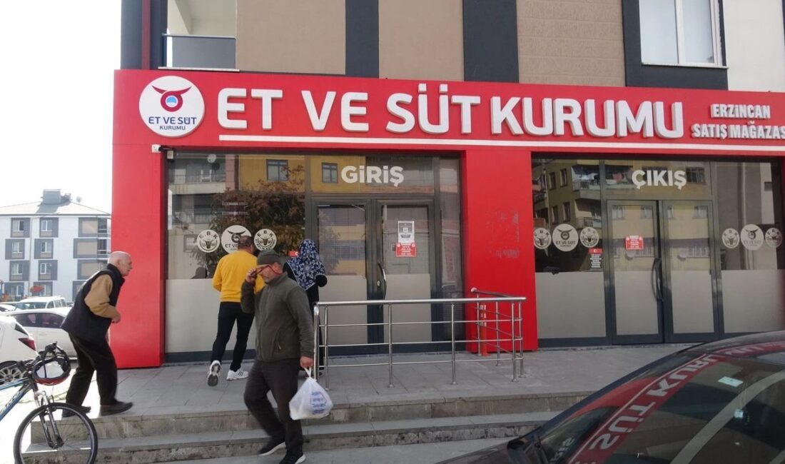 Kurban Bayramı öncesi Erzincan Et ve Süt Kurumu Mağazası’nda yoğunluk