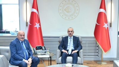 AK Parti Erzincan Milletvekili Süleyman Karaman, Erzincan’ın ulaşım ve iletişim