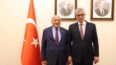 Erzincan Milletvekili Süleyman Karaman, Sağlık Bakanı Prof. Dr. Kemal Memişoğlu’nu